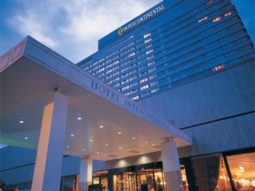 Aluminiumfassade, -fenster und -haustüren: Hotel InterContinental Frankfurt a.M.