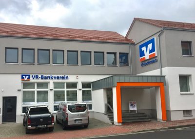 Kunststofffenster und Aluminiumhaustür: VR-Bankverein Niederaula